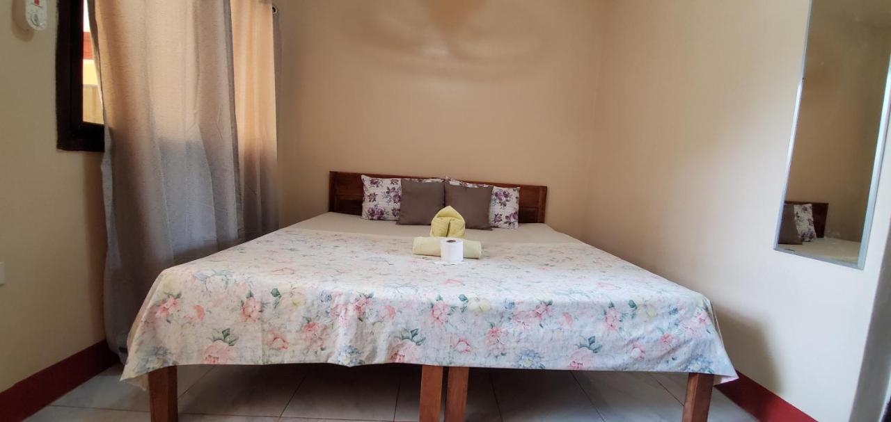 Port Barton Diy - Hosting For Jbr Inn San Vicente  Dış mekan fotoğraf